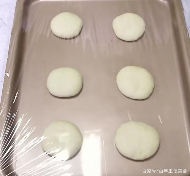 “十大足球赌注软件排行榜”《火线精英ol》子鼠贺新春 达尔文学院来袭!(图2) 十大足球赌注软件