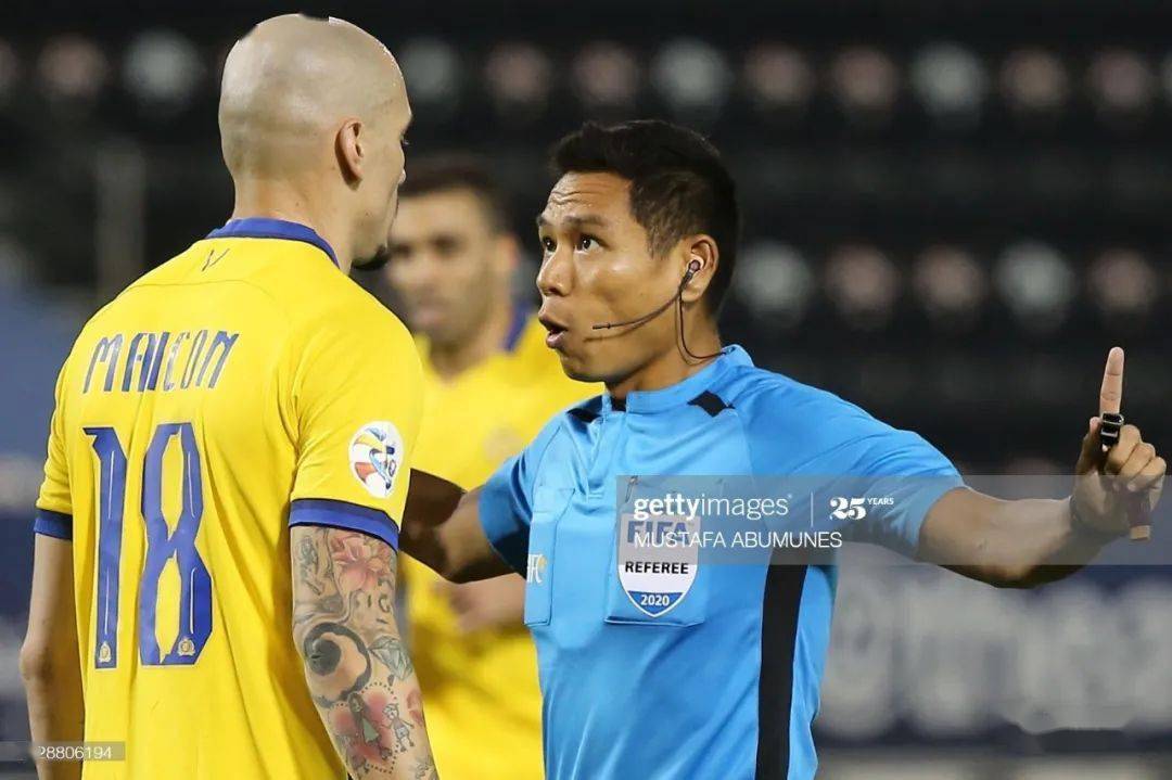 【亚冠】马来西亚、伊拉克评判员执裁国安、申花【十大足球赌注软件】(图5)
【亚冠】马来西亚、伊拉克评判员执裁国安、申花【十大足球赌注软件】(图5)