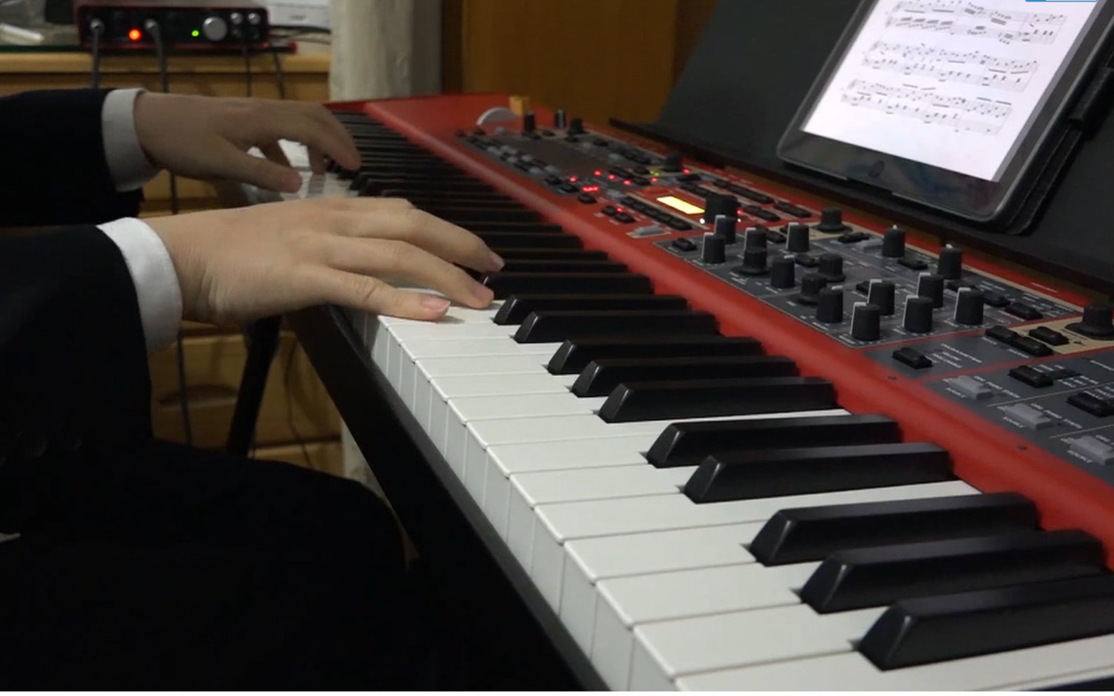 【十大足球赌注软件排行榜】阳光城:3家股东解除质押累计8300万股股份(图4) 足球赌注软件APP