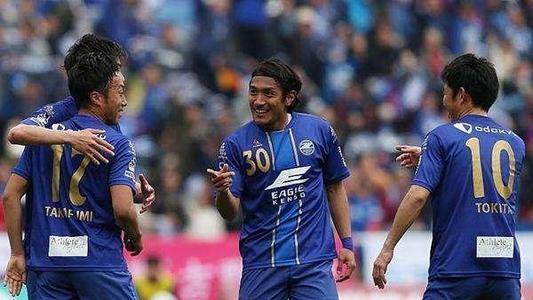 足球赌注软件APP-
8.19 日职 004：广岛三箭vs东京FC 信心：五星(图4)